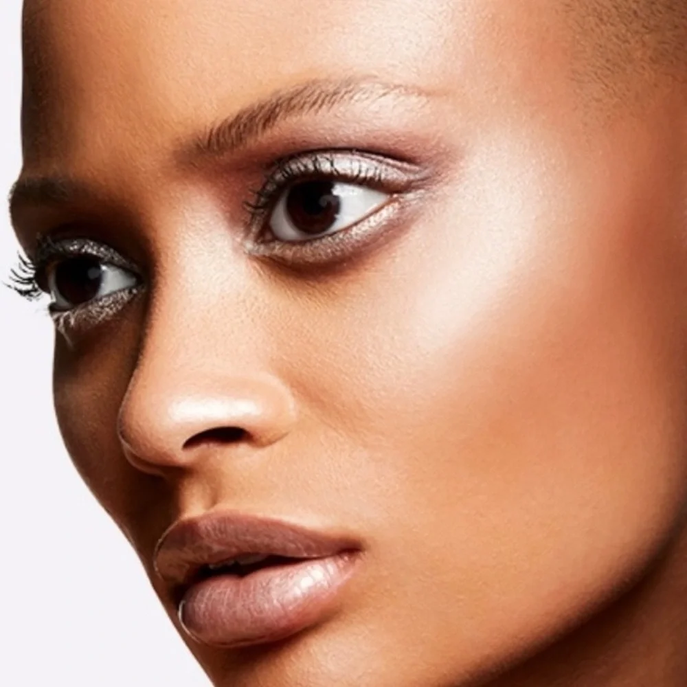 MAC Extra Dimension Skinfinish Highlighter Double-Gleam